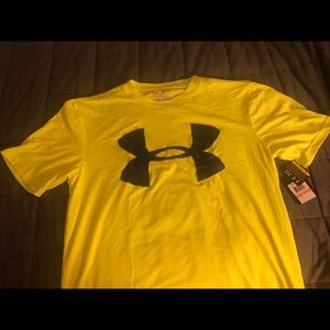 Under armour tee